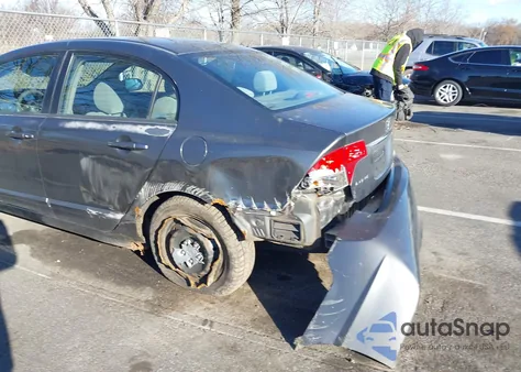 2009 Honda Civic Lx z USA, uszkodzony, nr VIN 2HGFA15589H523665